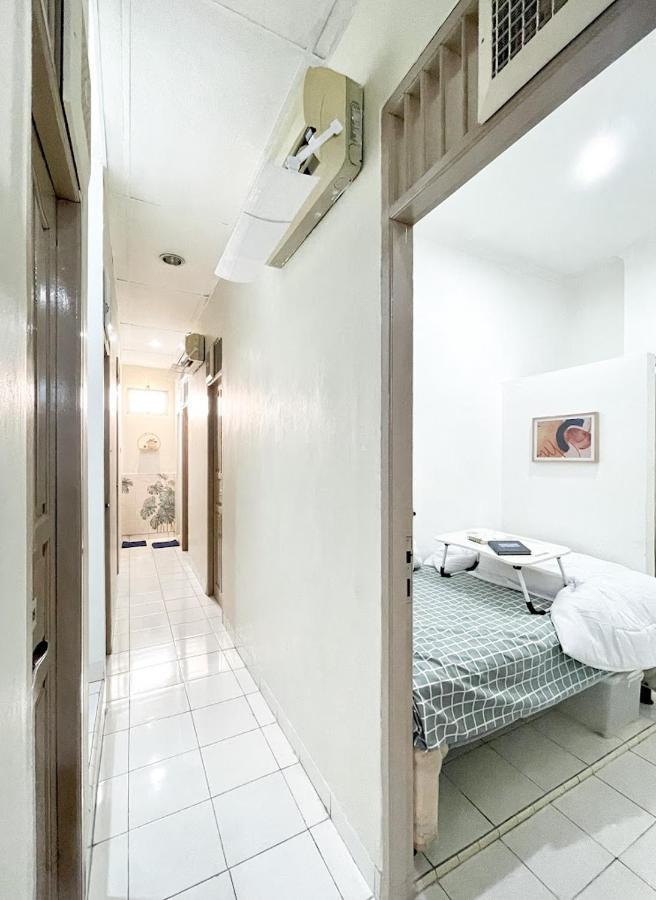 Hostel Kos Awany Coliving Dżakarta Zewnętrze zdjęcie