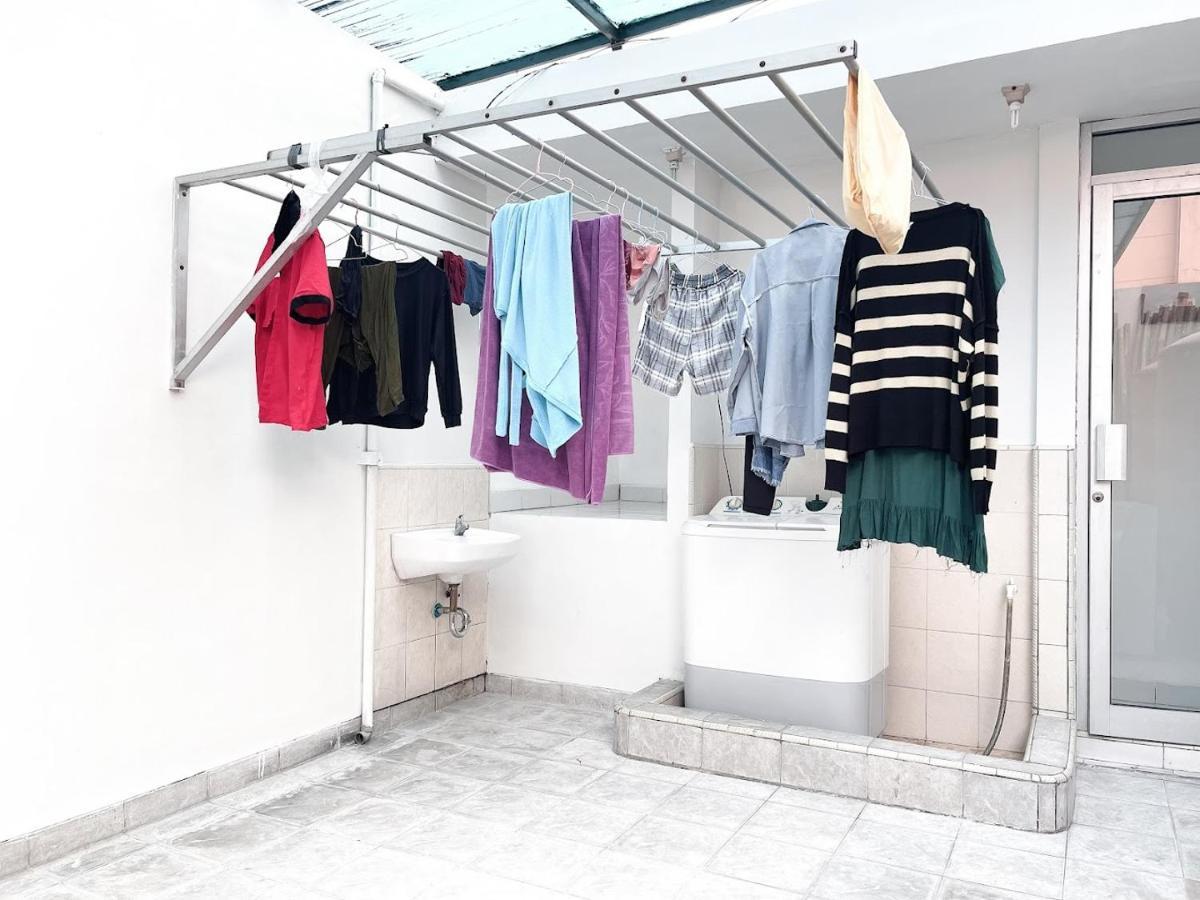 Hostel Kos Awany Coliving Dżakarta Zewnętrze zdjęcie